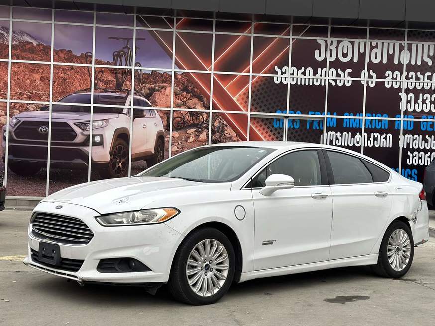 Ford Fusion, 2015 (# 755255) — Autopapa — Hauptautomarkt Kaukasus