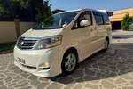 Toyota
Alphard