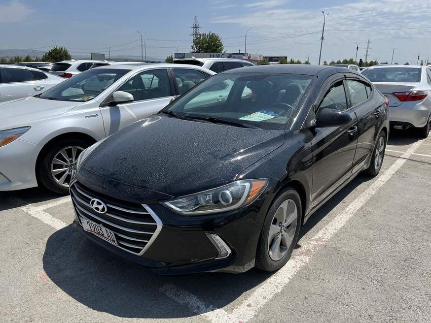 Hyundai Elantra