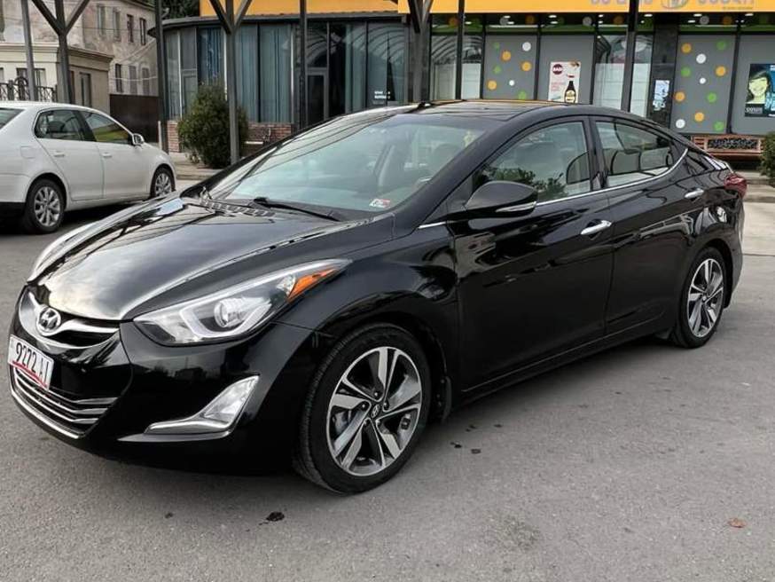 Hyundai Elantra