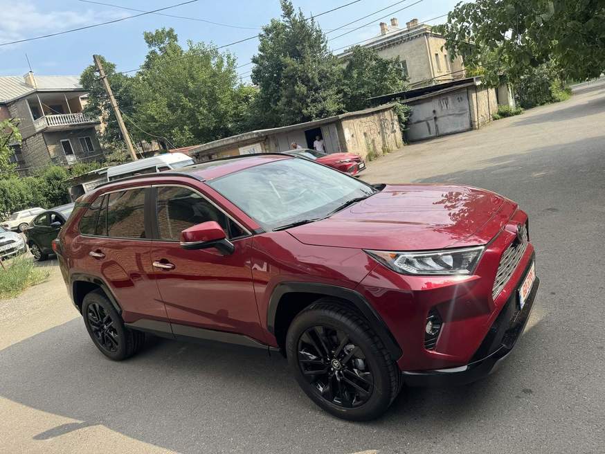 Toyota RAV 4