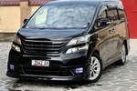 Toyota
Alphard