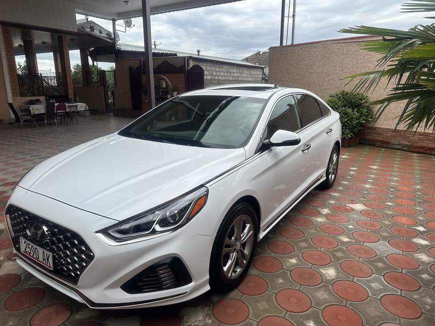 Hyundai Sonata