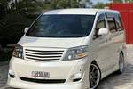 Toyota
Alphard