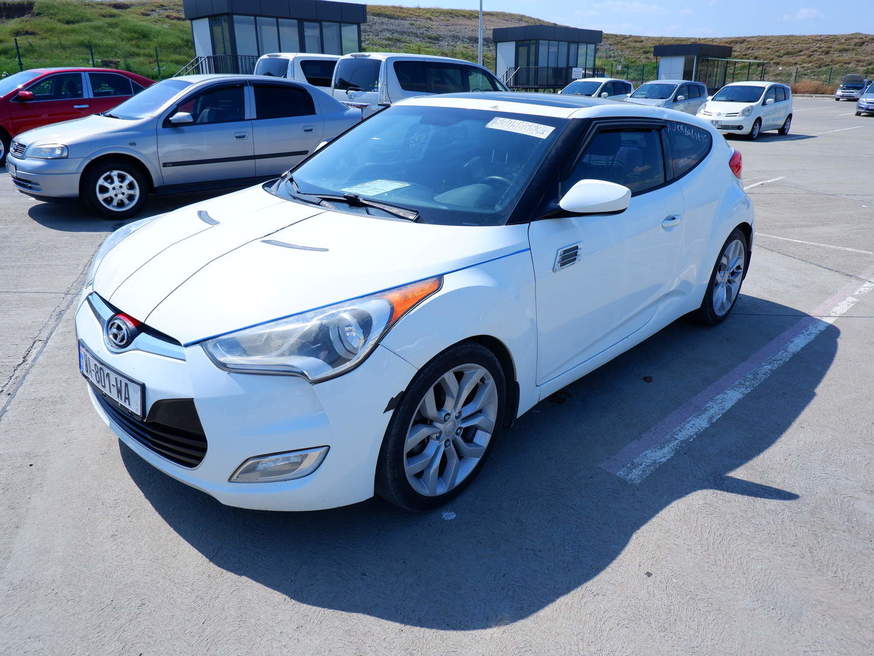 Hyundai Veloster