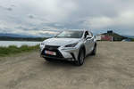 Lexus
NX 300