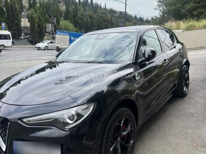 Alfa Romeo Stelvio