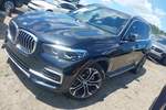 BMW
X5