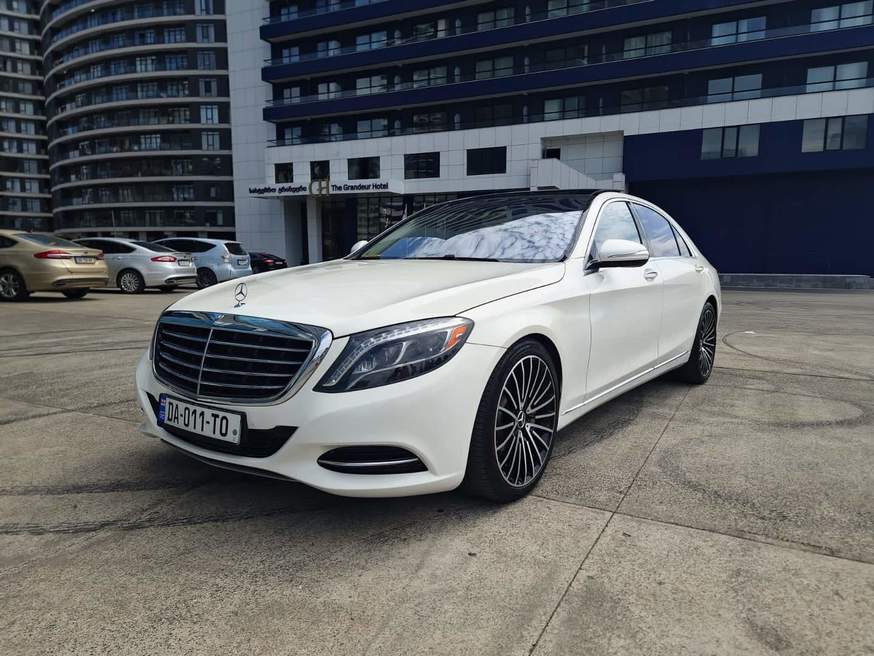 Mercedes-Benz S 550