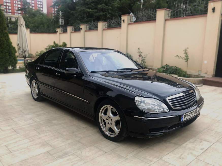 Mercedes-Benz S 500