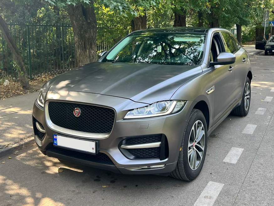 Jaguar F-Pace