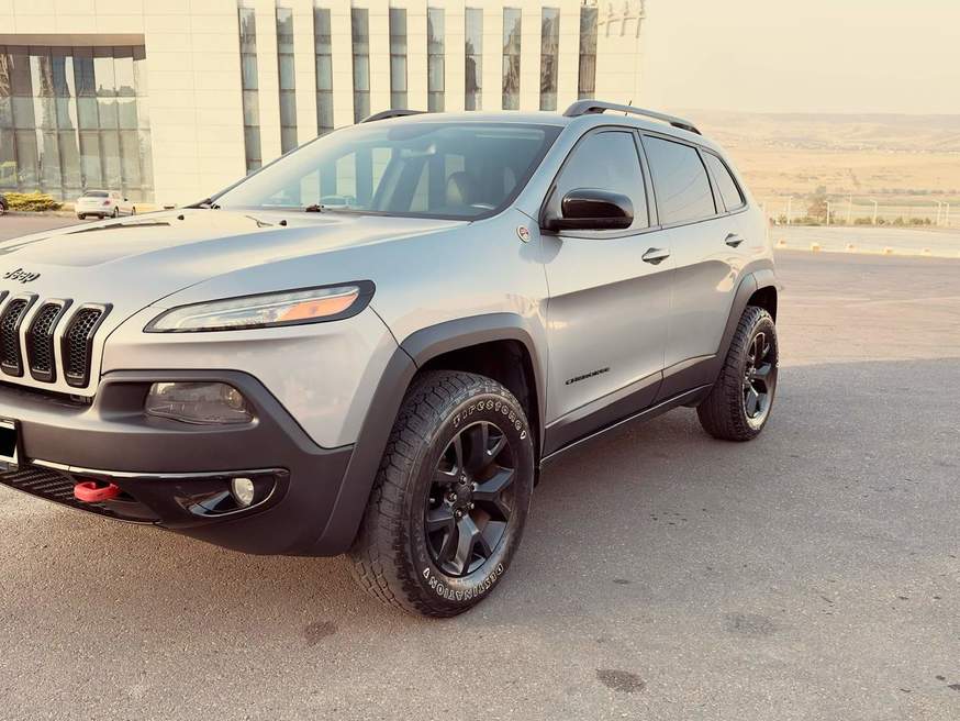 Jeep Cherokee