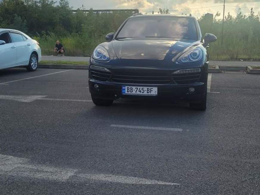 Porsche Cayenne