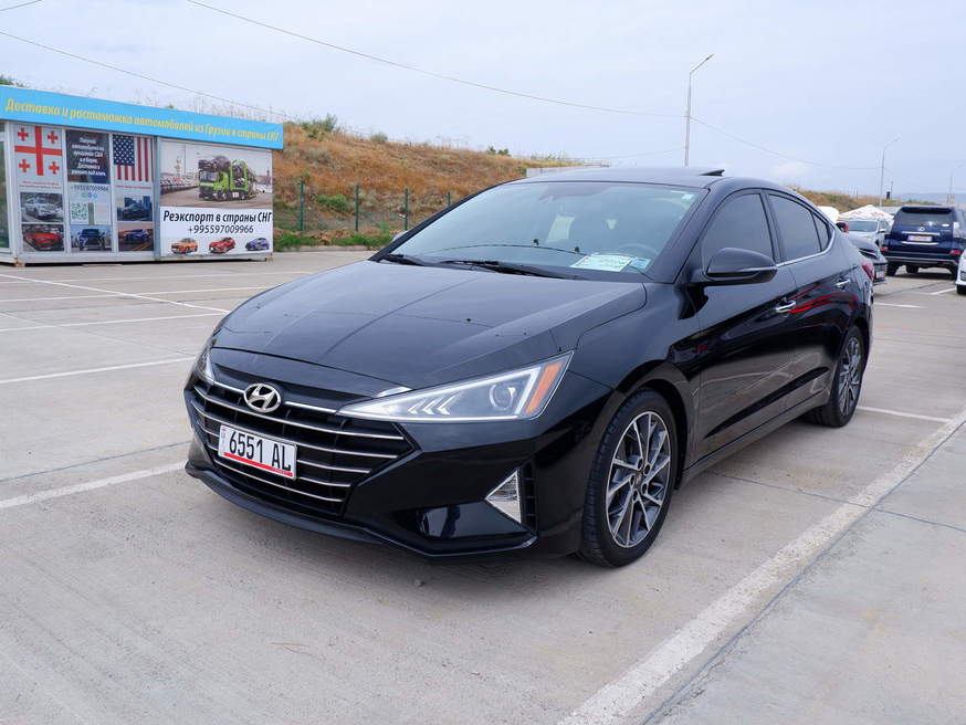 Hyundai Elantra